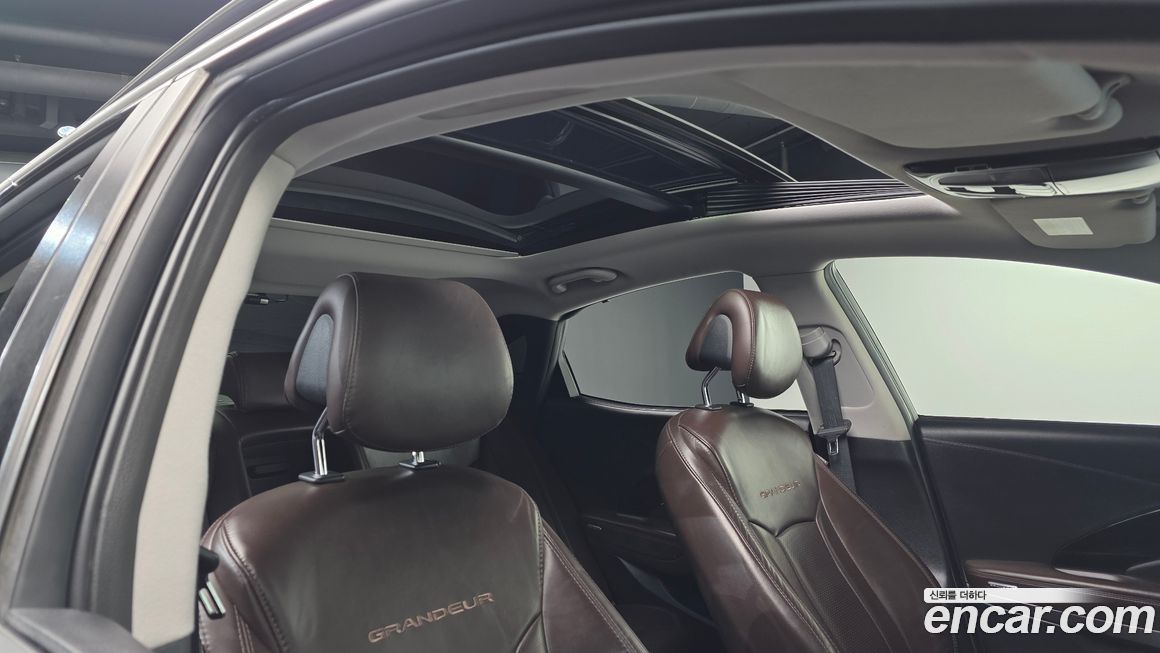 Hyundai Grandeur 2015