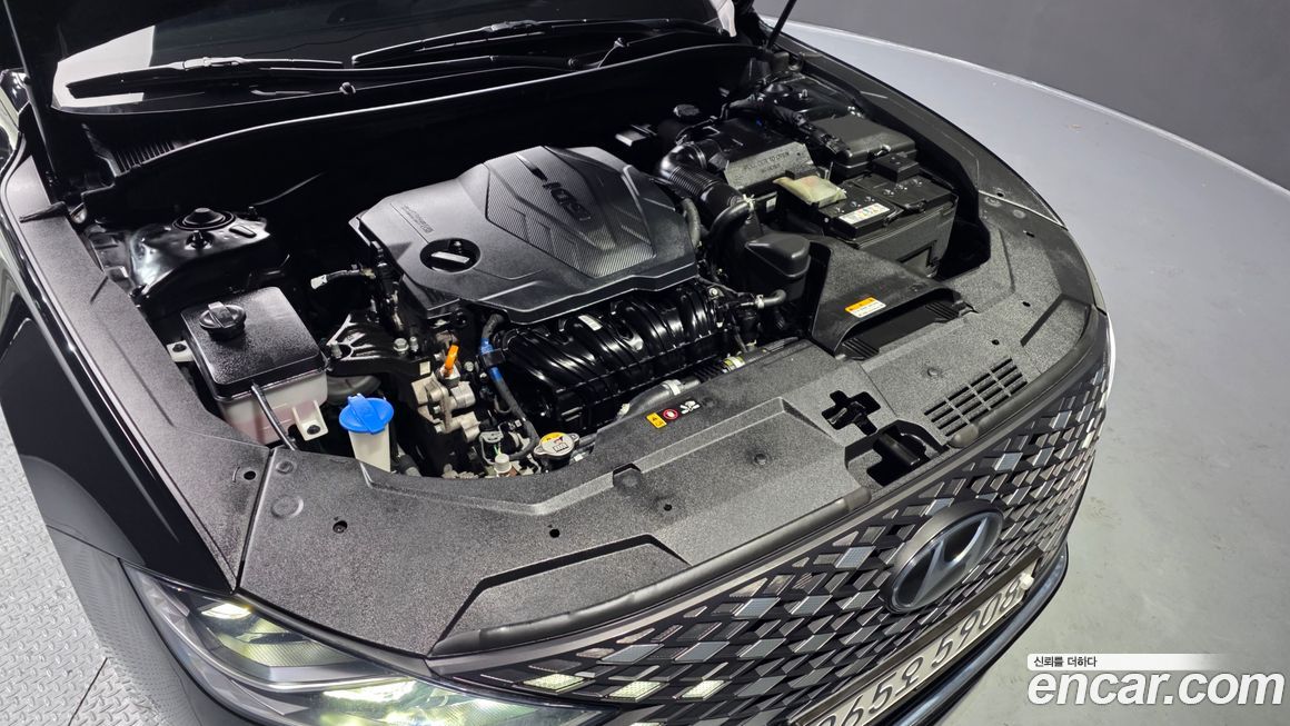 Hyundai Grandeur 2021