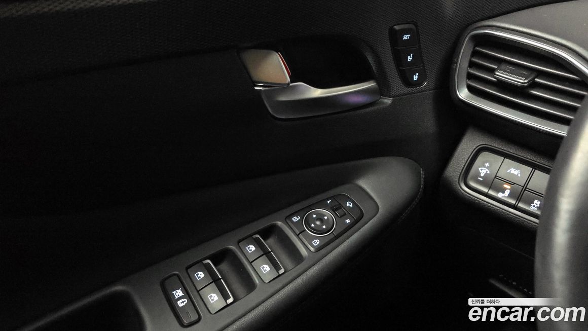 Hyundai Santafe 2020