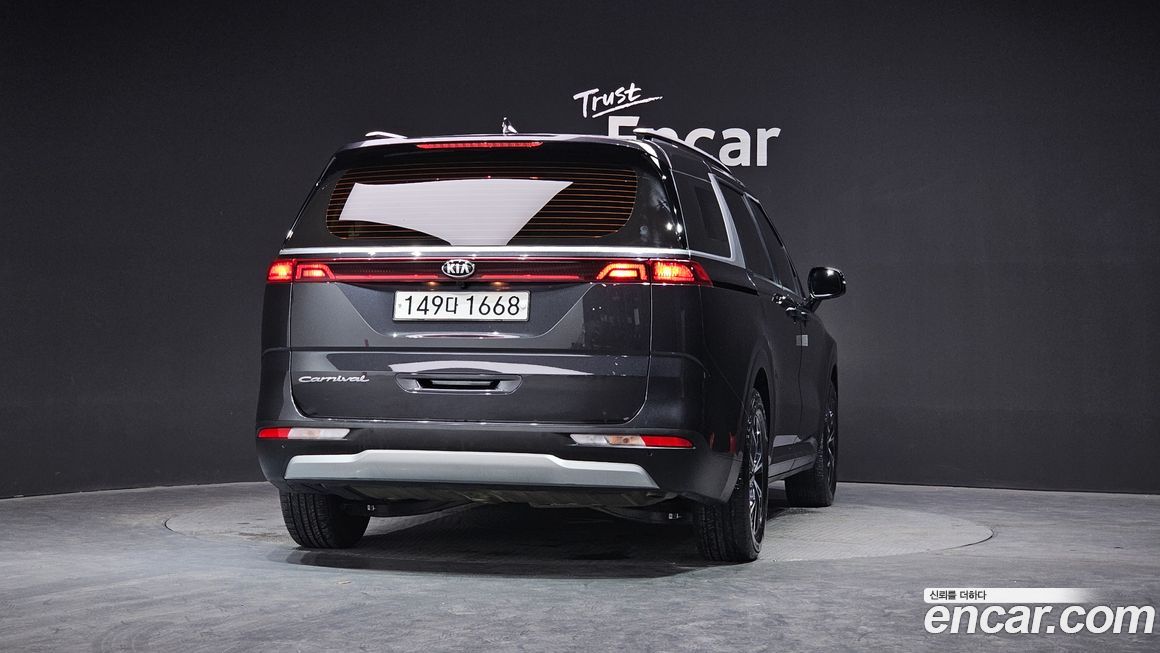 Kia Canival 2021