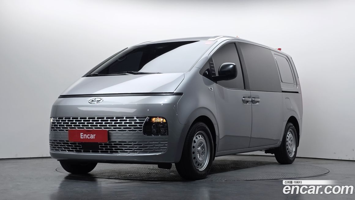 Hyundai Staria 2024