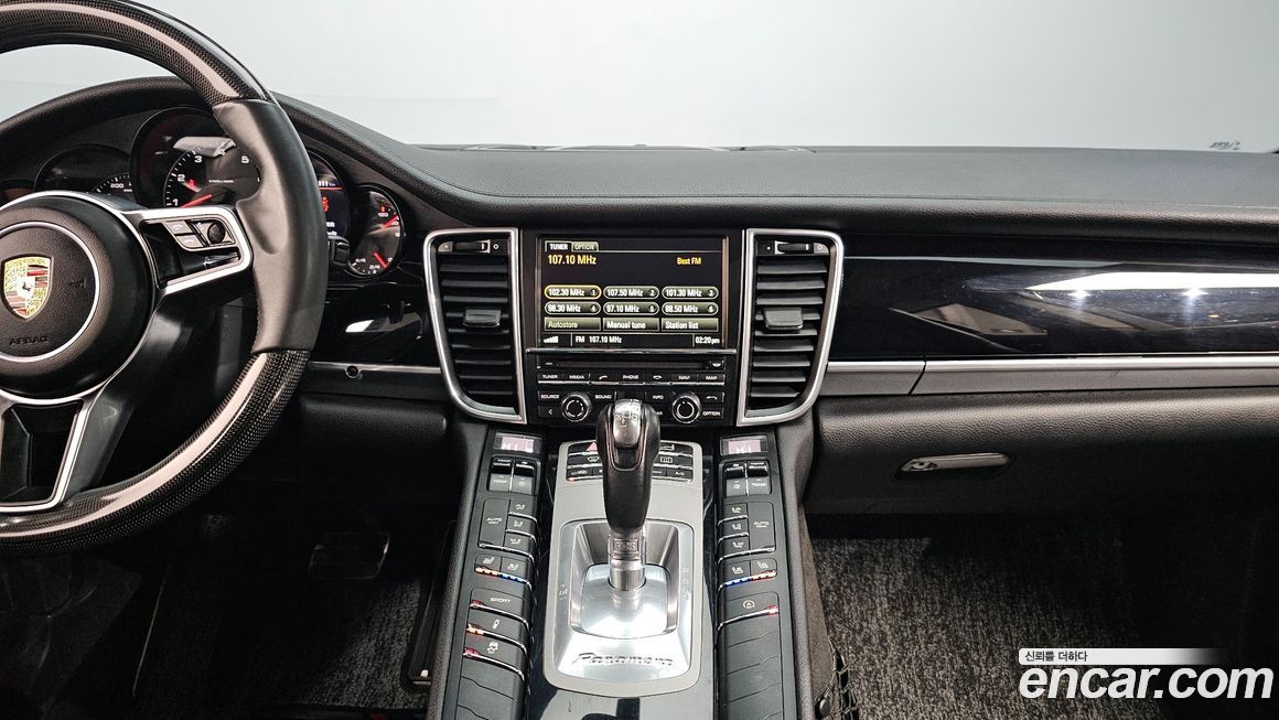 Porsche Panamera 2015