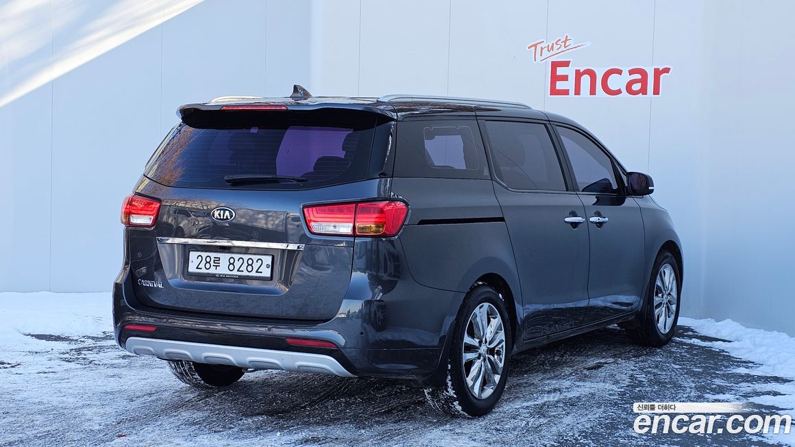 Kia Canival 2016
