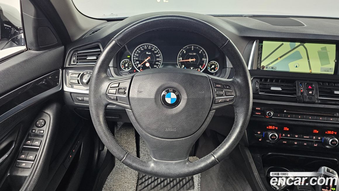 BMW 5-Series 2016