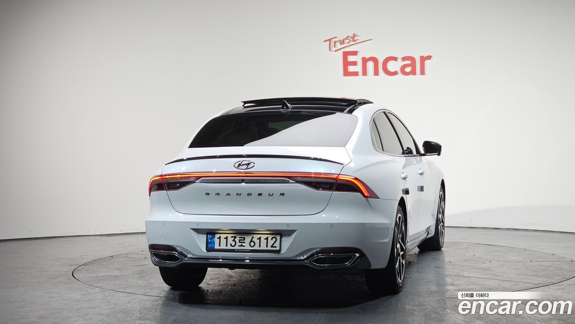 Hyundai Grandeur 2022