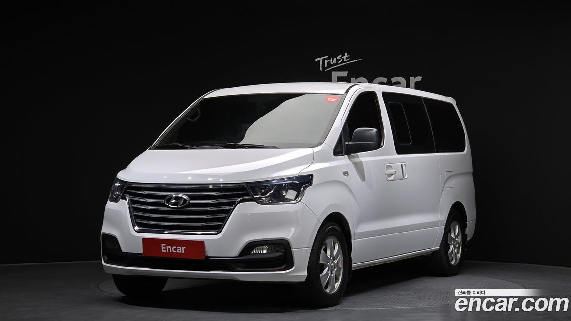Hyundai Starex 2018