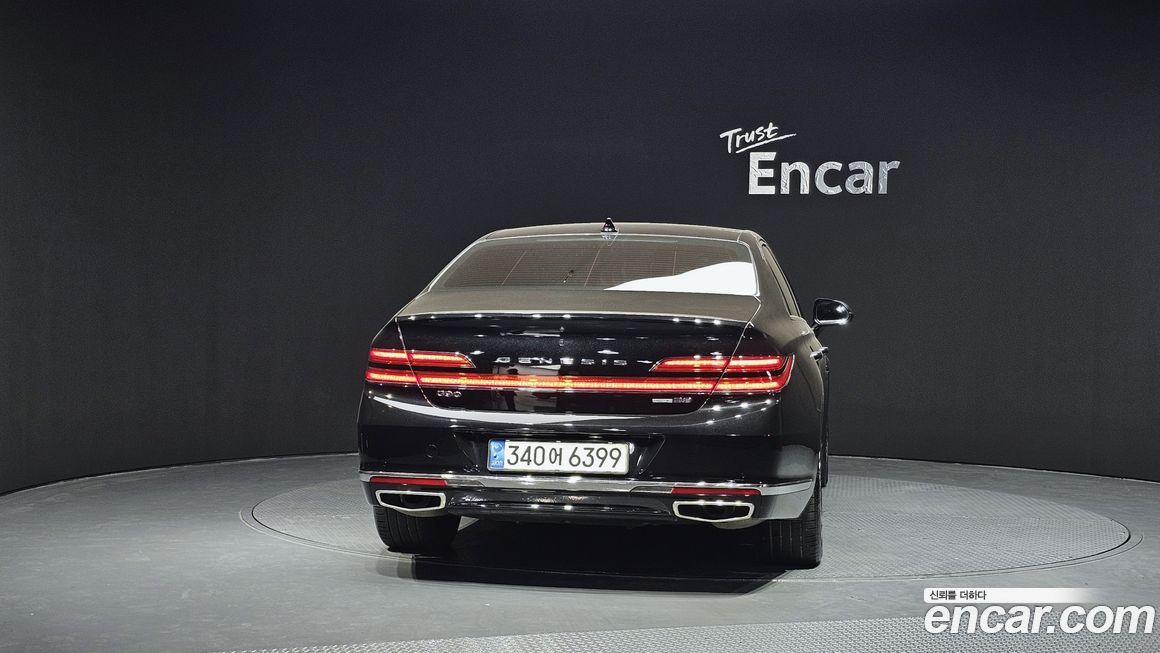Genesis G90 2020