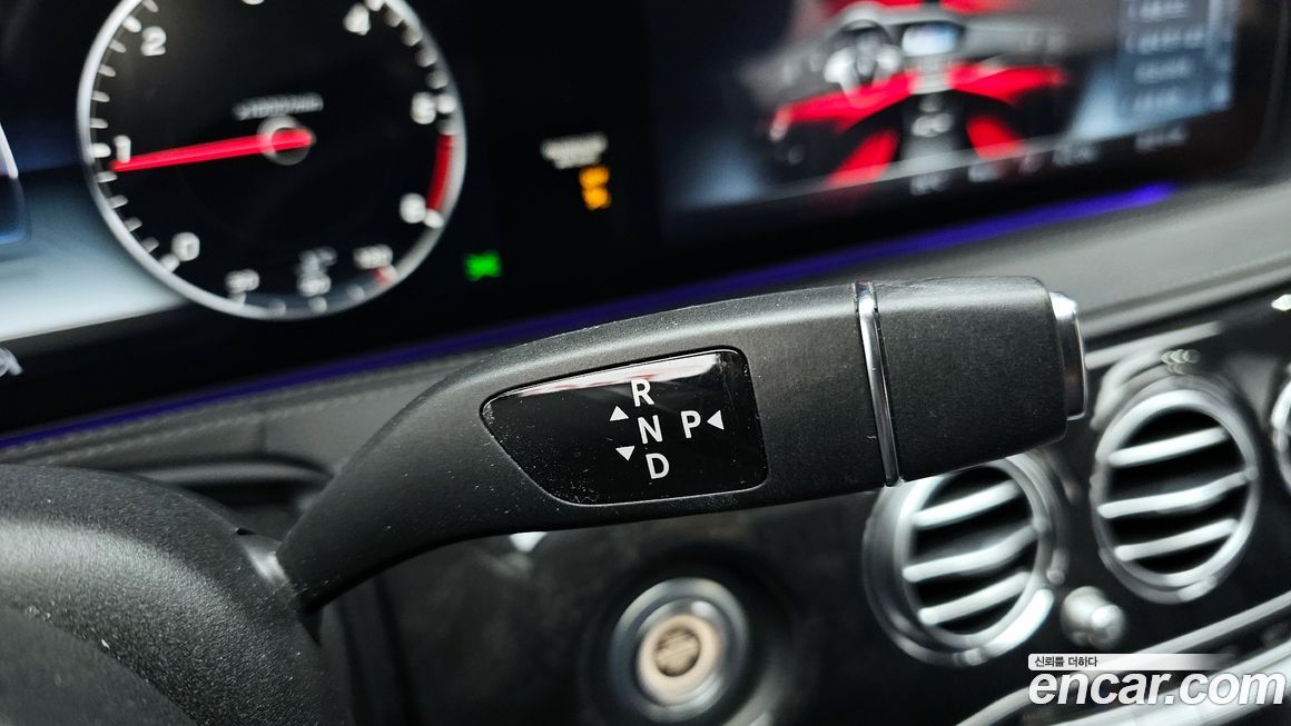 Mercedes-Benz S-Class 2018