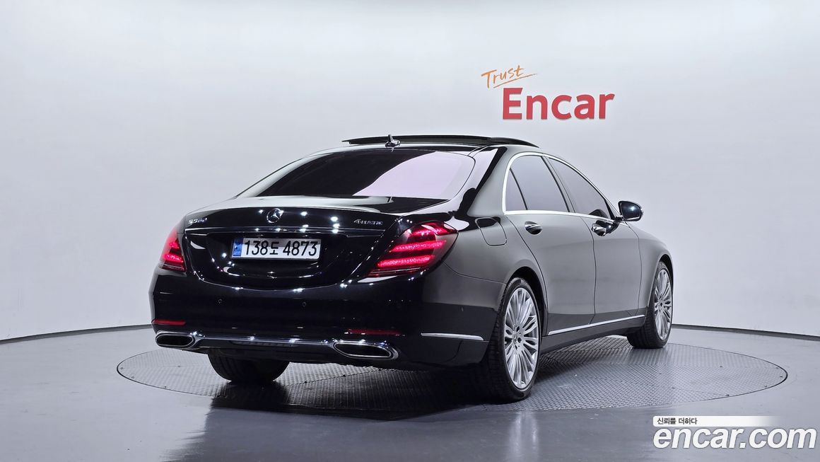Mercedes-Benz S-Class 2019