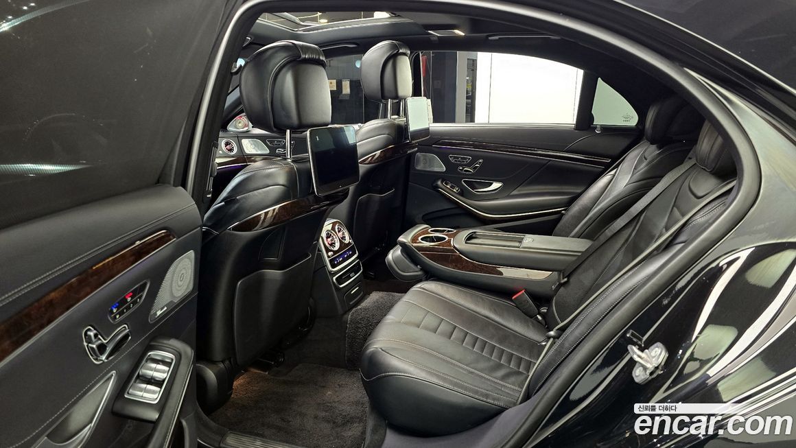 Mercedes-Benz S-Class 2019