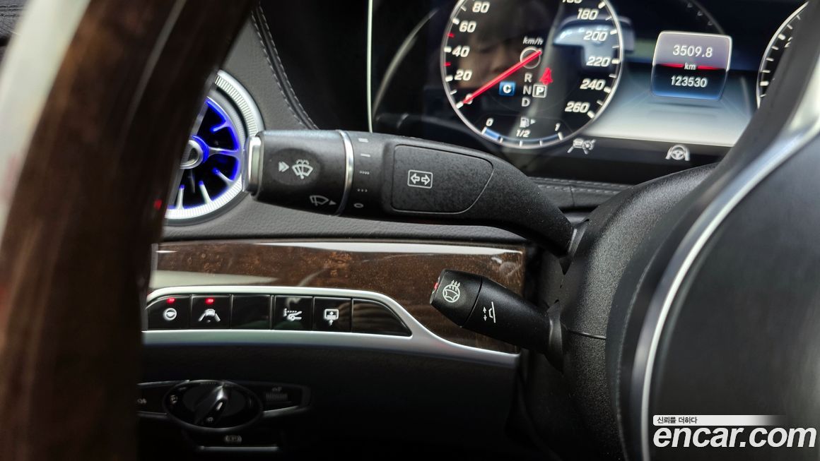 Mercedes-Benz S-Class 2019