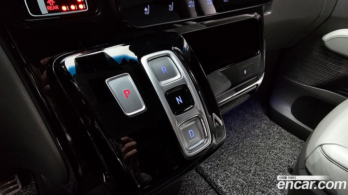 Hyundai Staria 2023