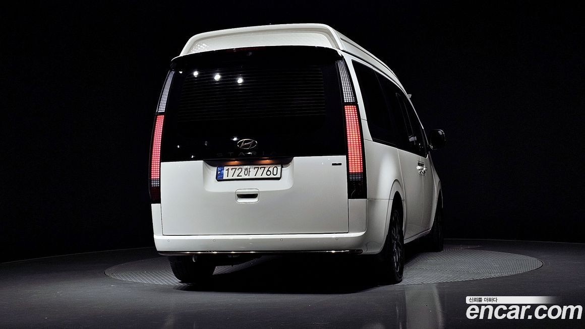 Hyundai Staria 2023