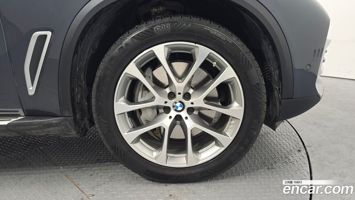 BMW X5 2021