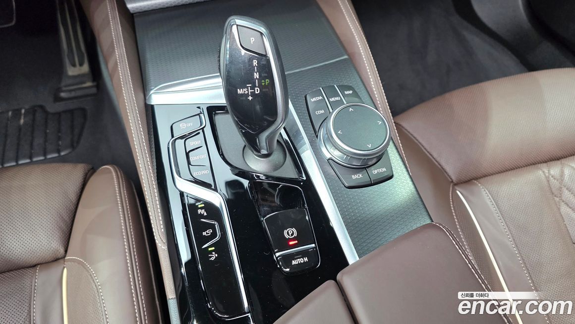 BMW Gran Turismo 2023