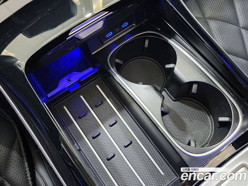 Mercedes-Benz S-Class 2023