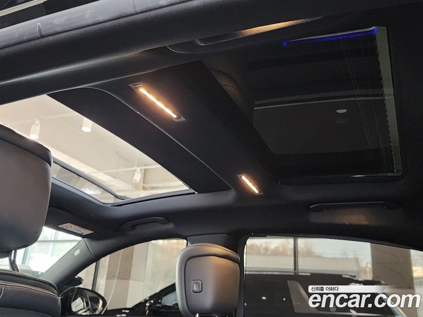 Mercedes-Benz S-Class 2023