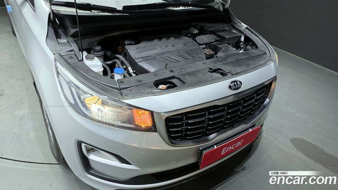 Kia Canival 2019