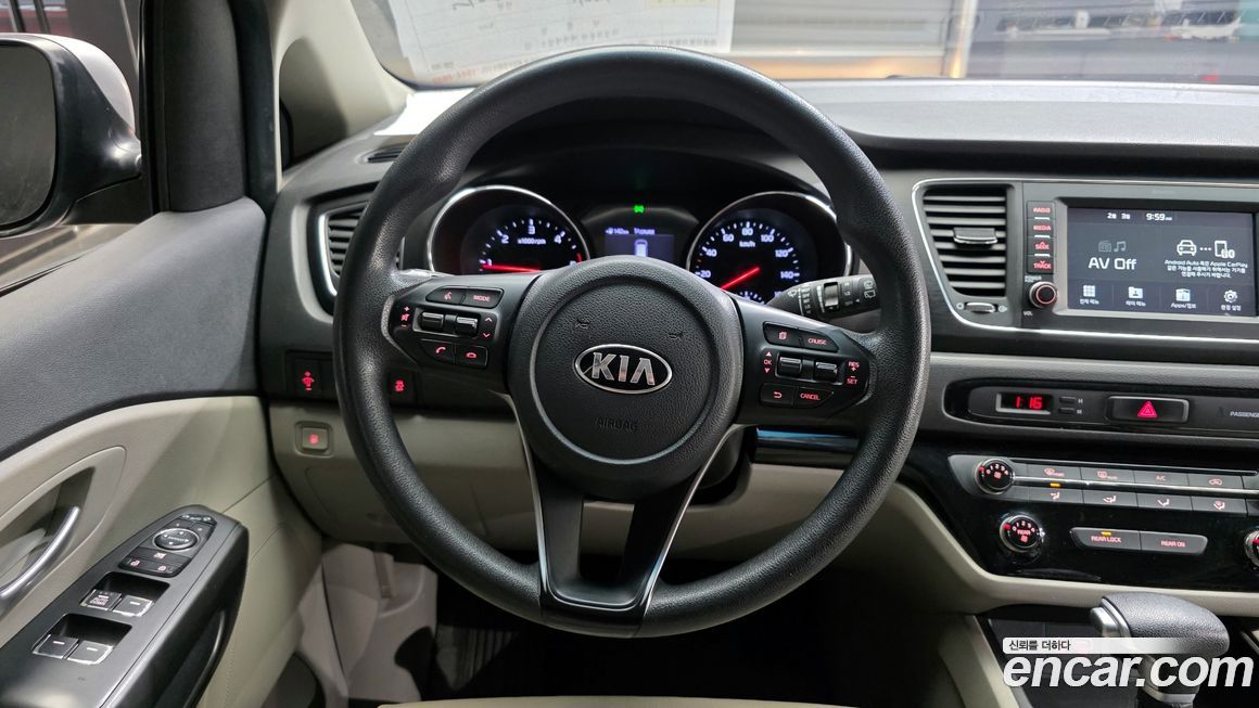Kia Canival 2019