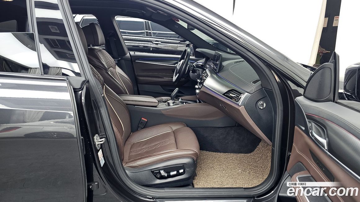 BMW Gran Turismo 2023