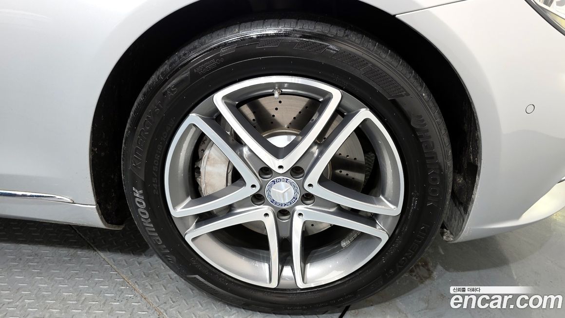 Mercedes-Benz S-Class 2015