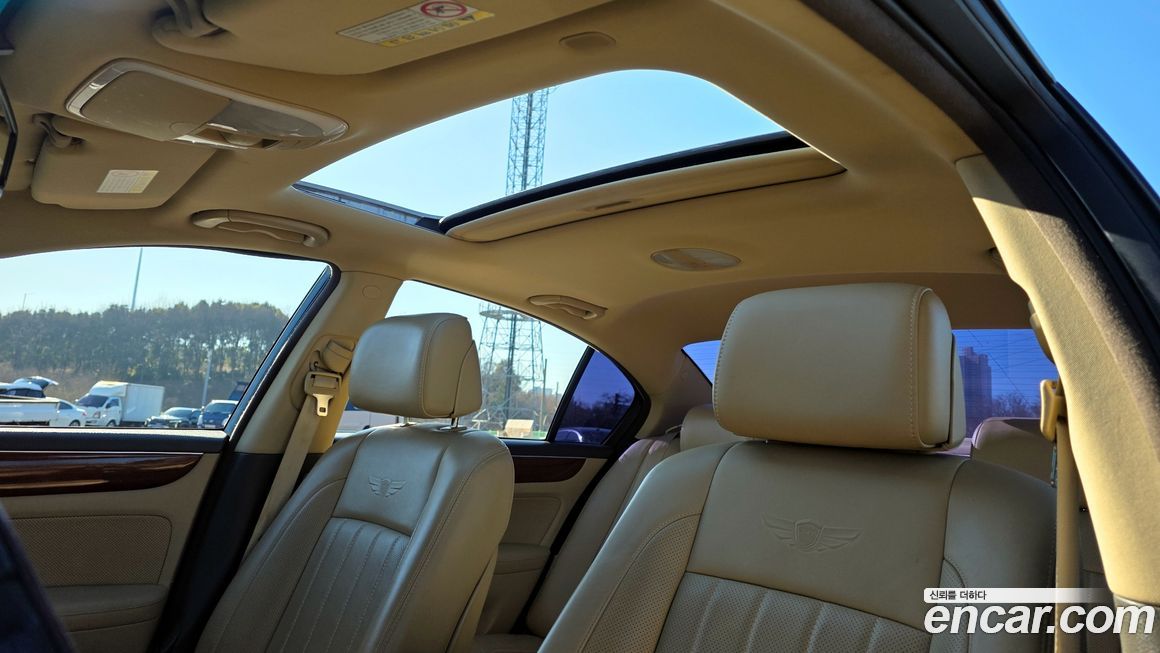 Hyundai Genesis 2014