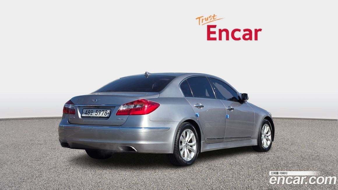 Hyundai Genesis 2014