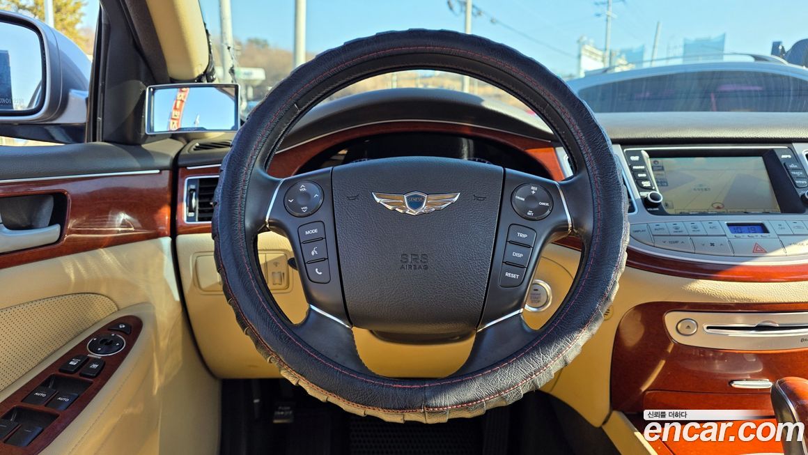 Hyundai Genesis 2014