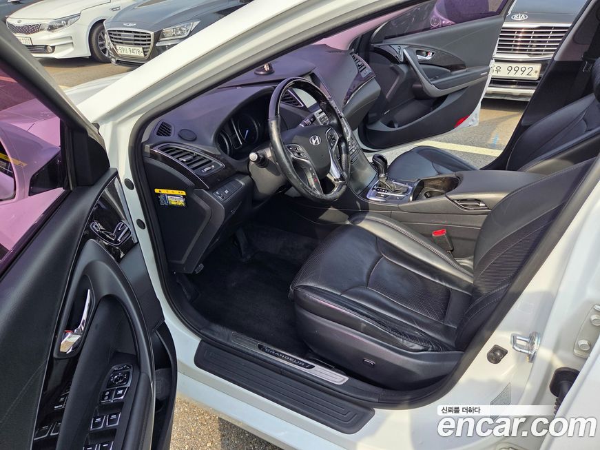 Hyundai Grandeur 2016