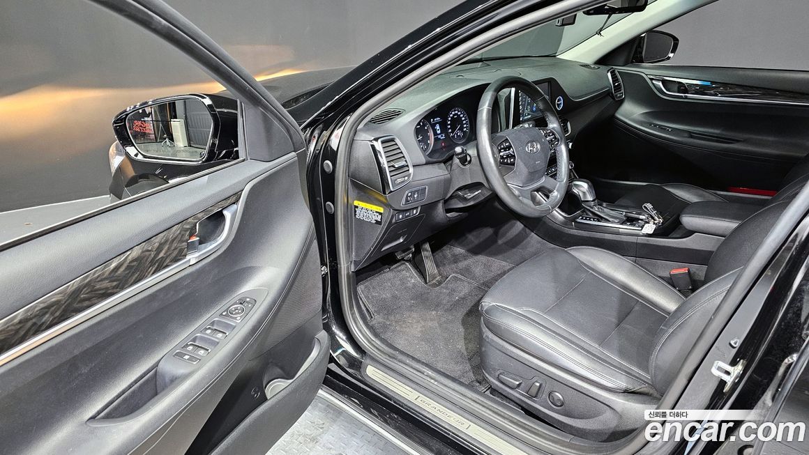 Hyundai Grandeur 2018