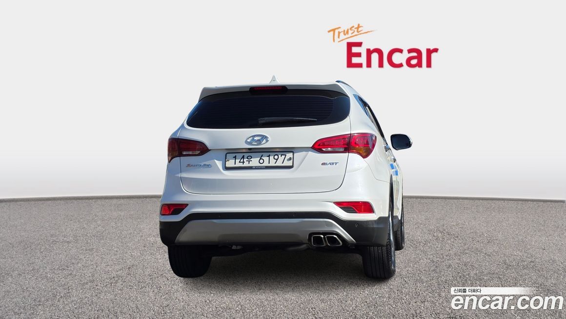 Hyundai Santafe 2016