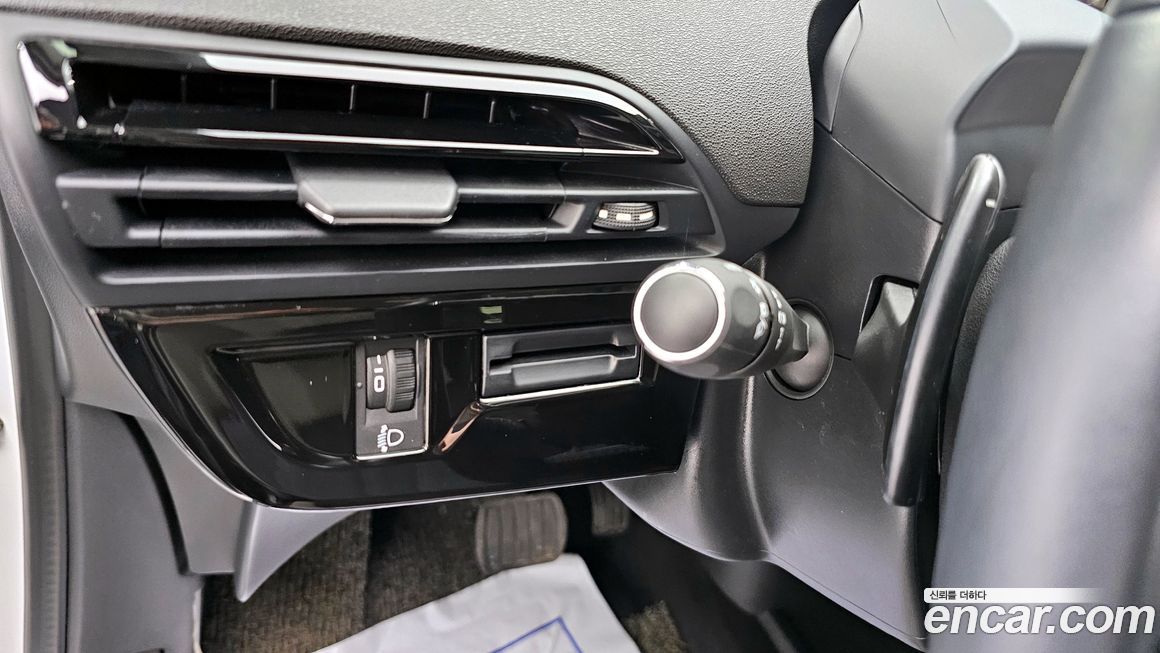 Citroen-DS C4 Picasso 2018