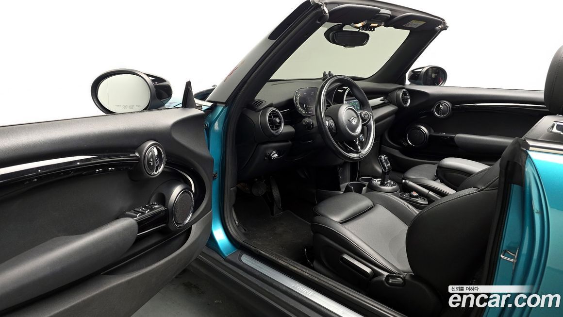 Mini Cooper Convertible 2021