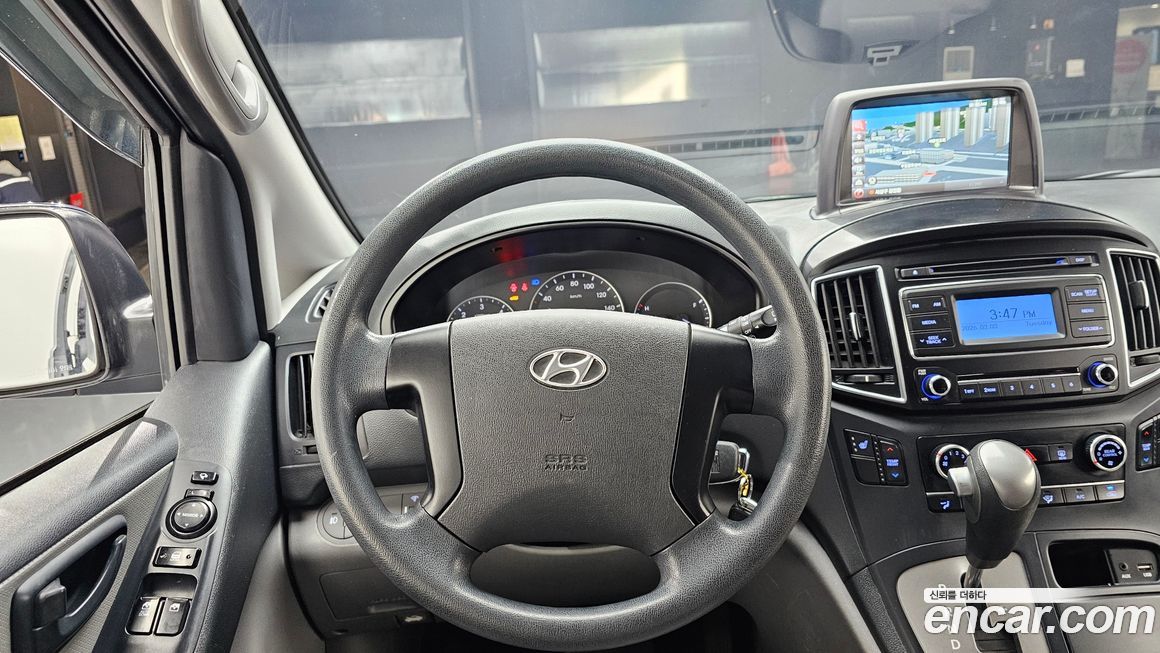 Hyundai Starex 2016