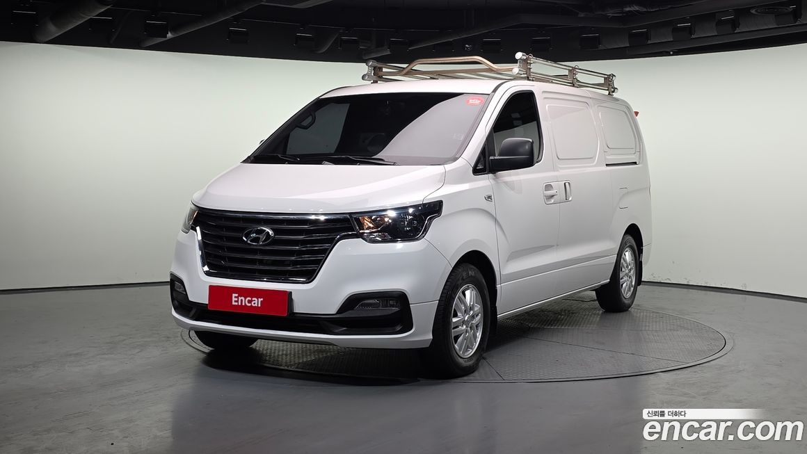 Hyundai Starex 2021