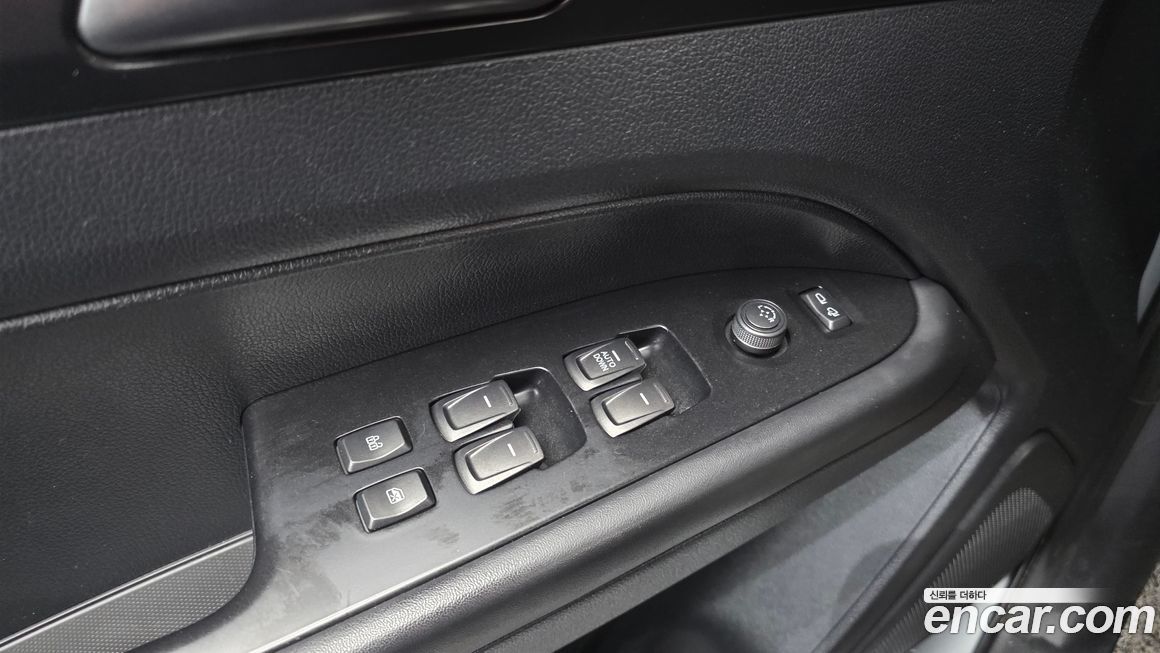 KG_Mobility_Ssangyong Rexton 2020