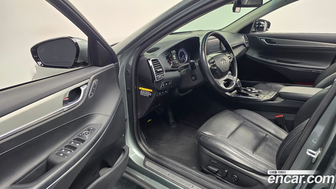 Hyundai Grandeur 2017