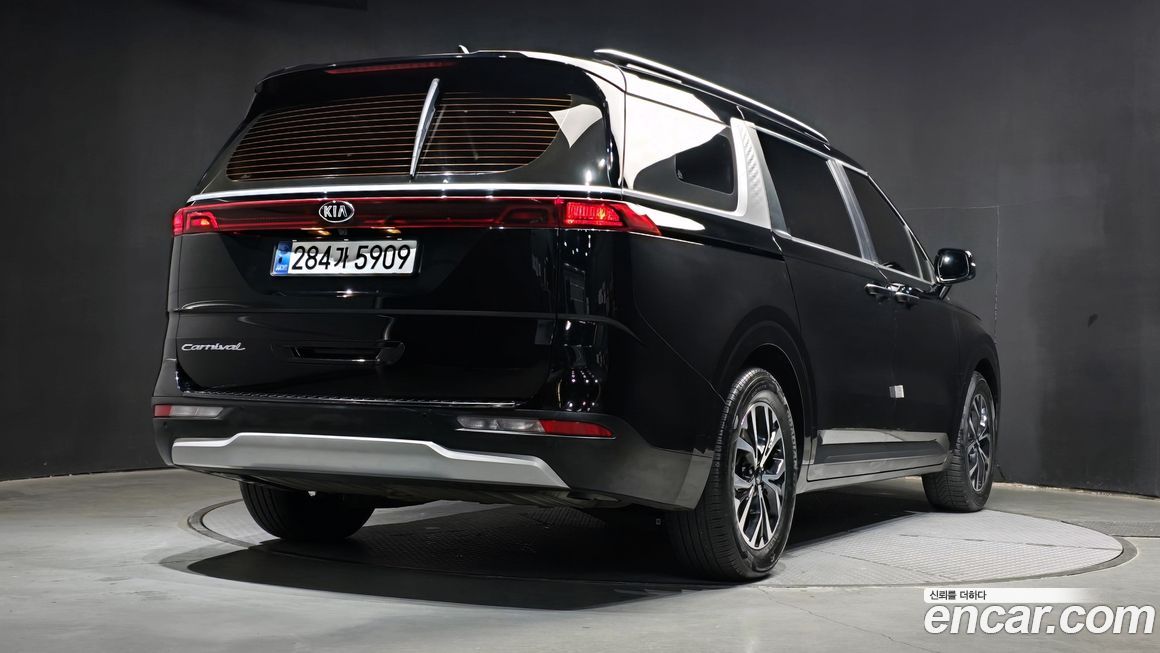 Kia Canival 2021