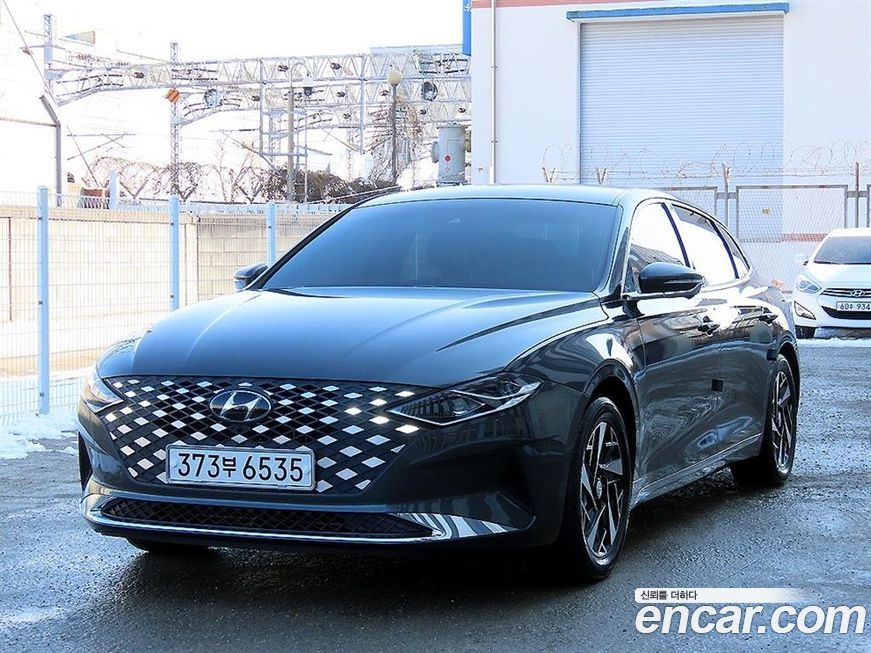 Hyundai Grandeur 2022