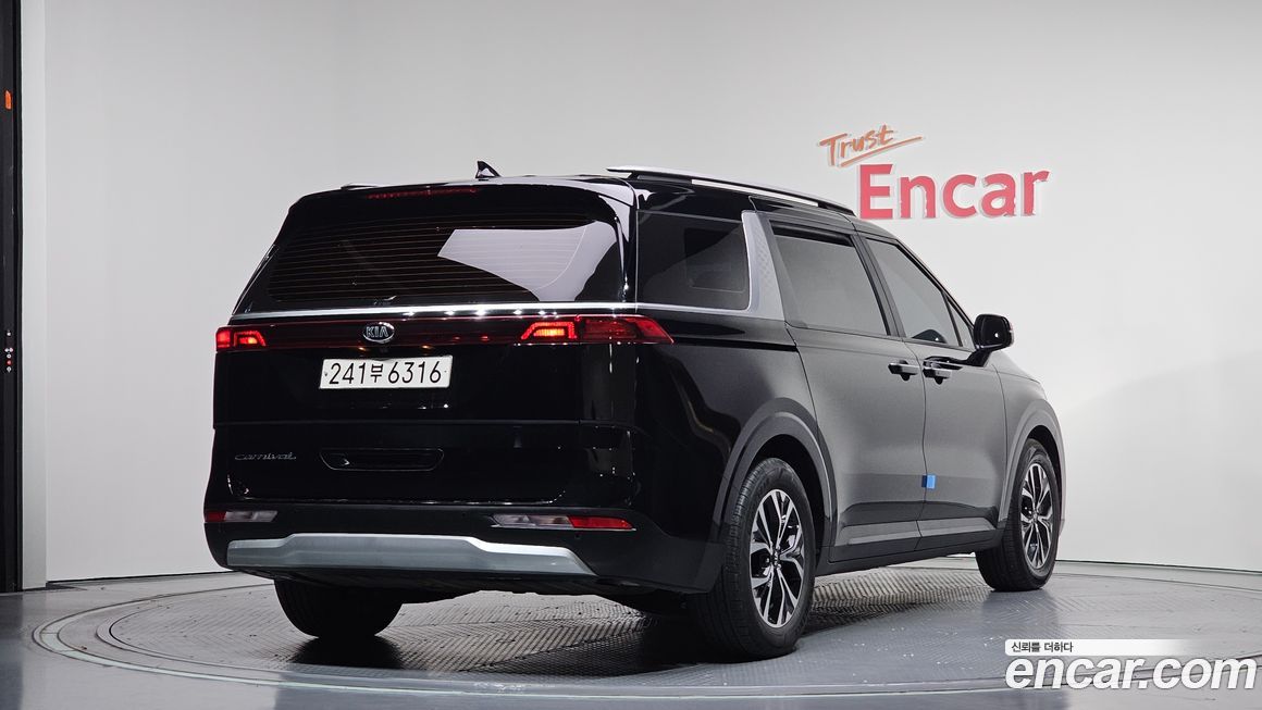 Kia Canival 2021