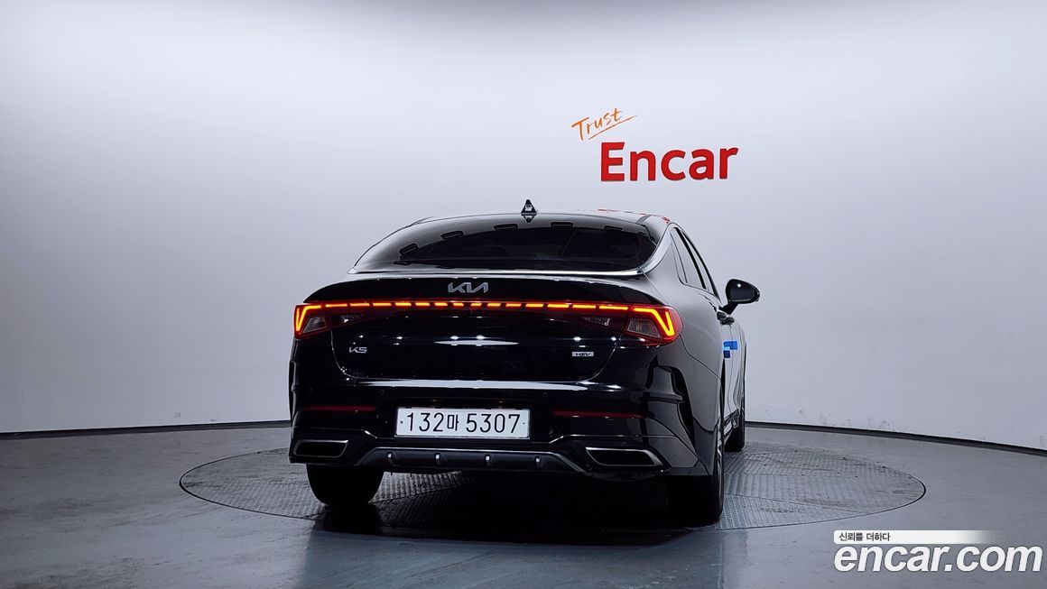 Kia K5 2023