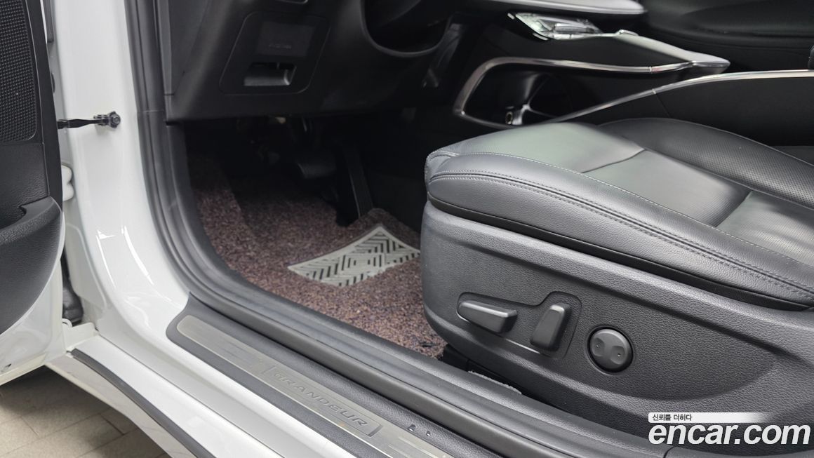 Hyundai Grandeur 2020