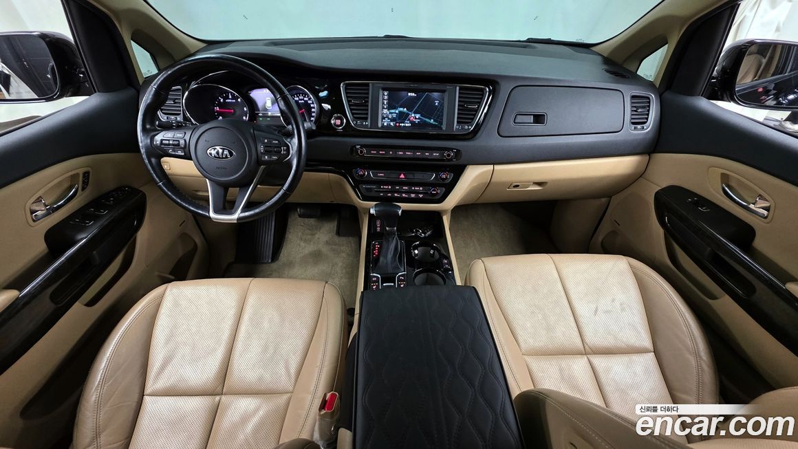 Kia Canival 2020