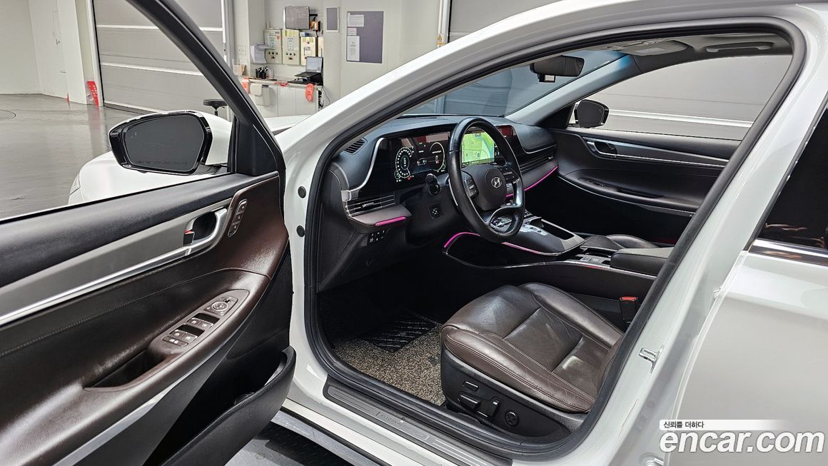 Hyundai Grandeur 2021