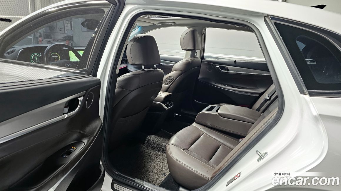 Hyundai Grandeur 2021