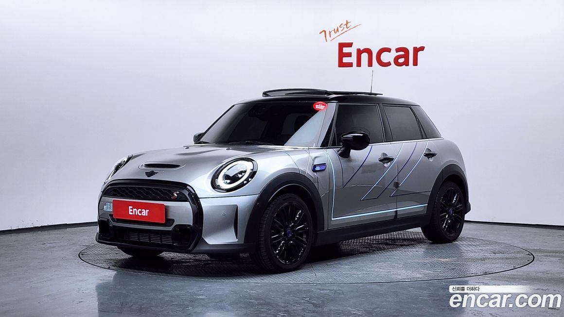 Mini Cooper 2024