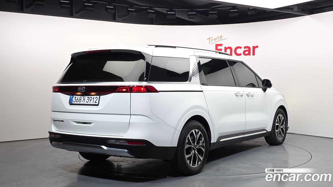 Kia Canival 2021