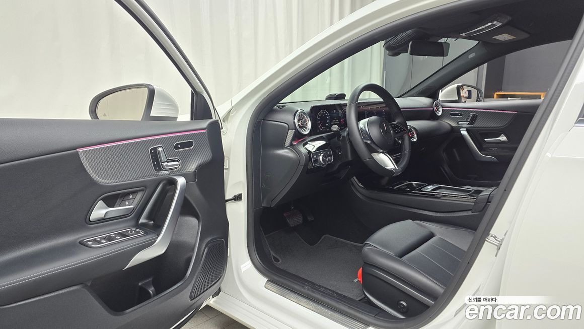 Mercedes-Benz A-Class 2025