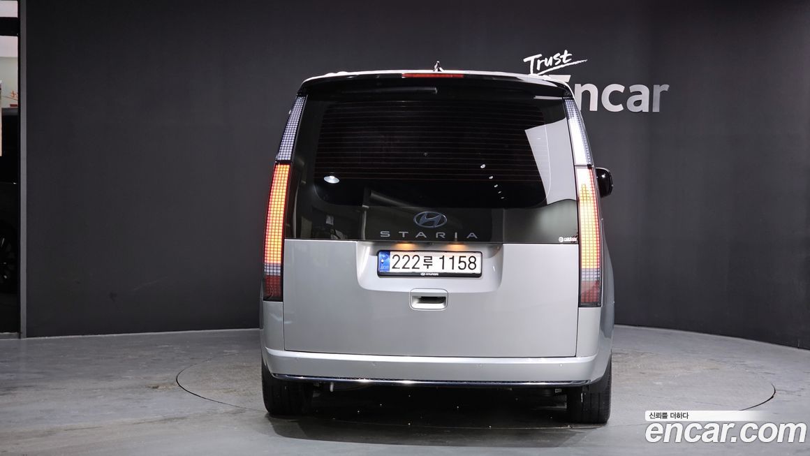 Hyundai Staria 2025