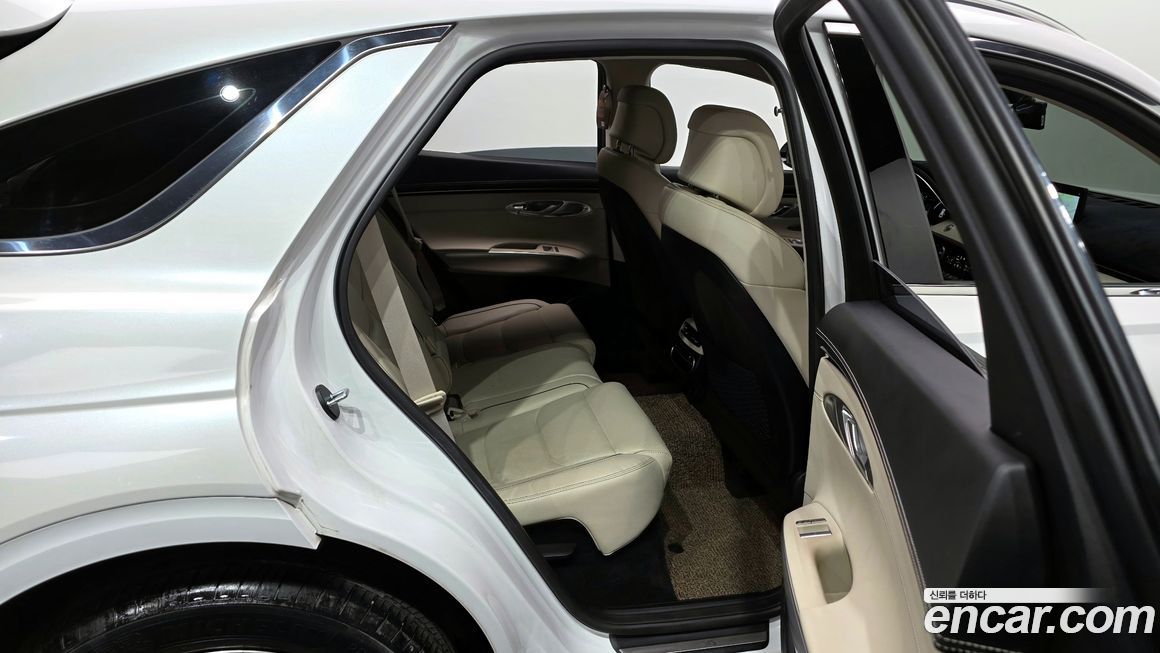 Genesis GV70 2023